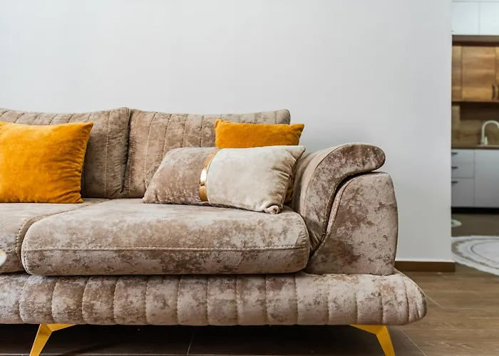 Blu Wave * Golem (Tirana)